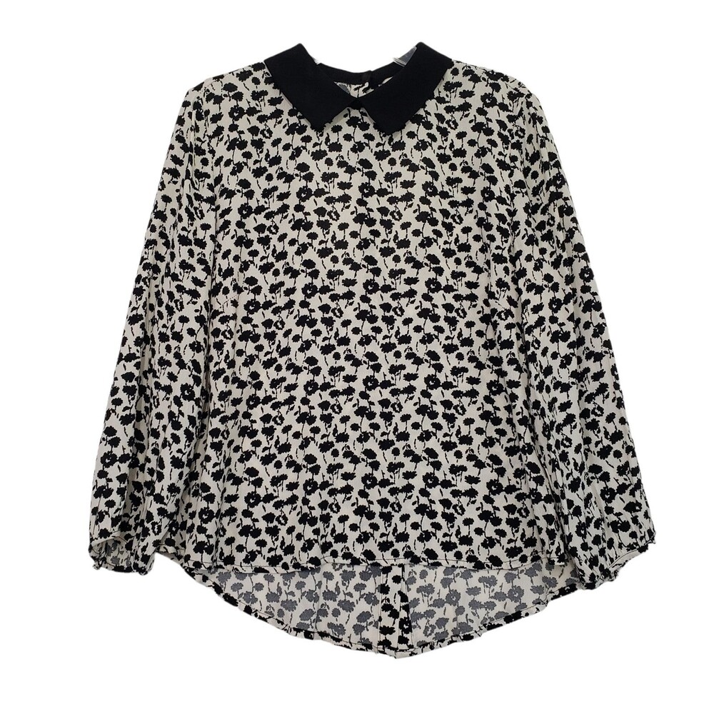 Forever 21 Long Sleeve Collared Blouse; Button Down in Back; Size Small